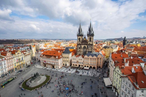 Екскурзия до Прага със самолет