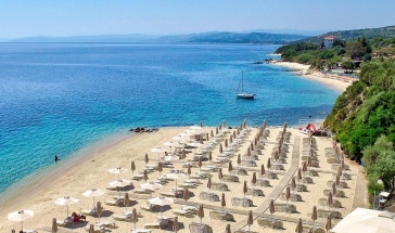 Почивка в Гърция - хотел Aristothelis Holiday resort 4* с автобус
