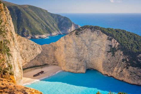 Почивка на остров Закинтос - 5 нощувки - с включен транспорт!