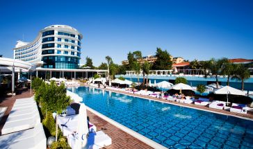 Q PREMIUM RESORT