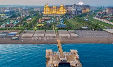 ROYAL HOLIDAY PALACE