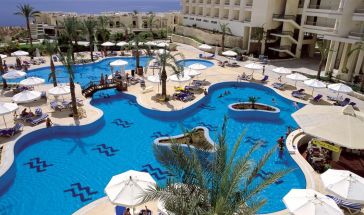 DOUBLETREE BY HILTON SHARKS BAY RESORT