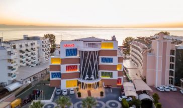 ARMAS BEACH RESORT
