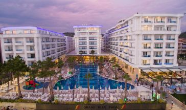 GRAND BLUE FAFA RESORT
