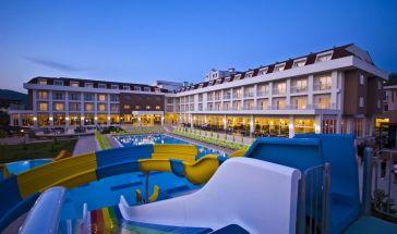 MG WHITE LILYUM HOTEL
