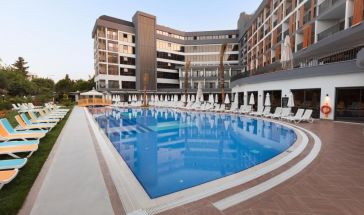 THE RAGA HOTEL