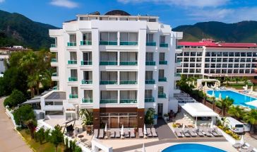 SUPREME BEACH HOTEL 4* Adults Only 14+