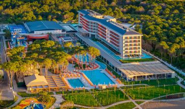 TRENDY PERGE RESORT & SUITES