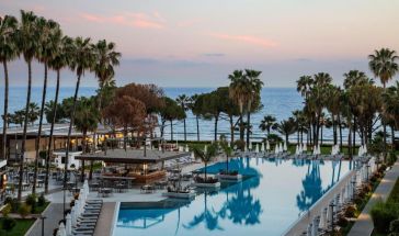 BARUT COLLECTION ACANTHUS & CENNET