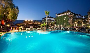 CLUB TITAN HOTEL