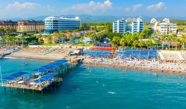 CONCORDIA CELES HOTEL