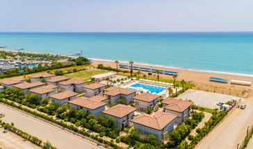 CRYSTAL BOUTIQUE BEACH RESORT (Adults Only)