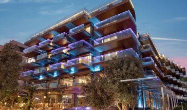 DOUBLE TREE BY HILTON KUSADASI