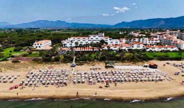 Marina Club