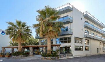 Pollis Hotel
