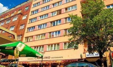 Hotel Charles Central