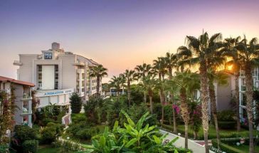 Sea Life Buket Beach